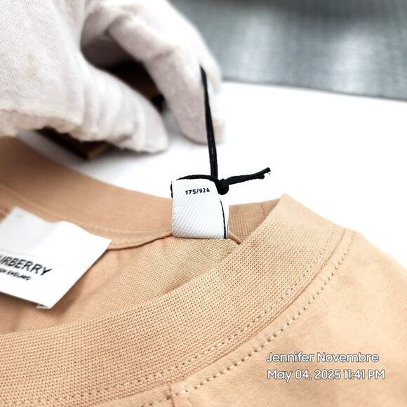 WOMEN'S BURBERRY SANTO LOGO T-SHIRT/SOFT FAWN/MEDIUM RETAIL $480 - Picture 15 of 16